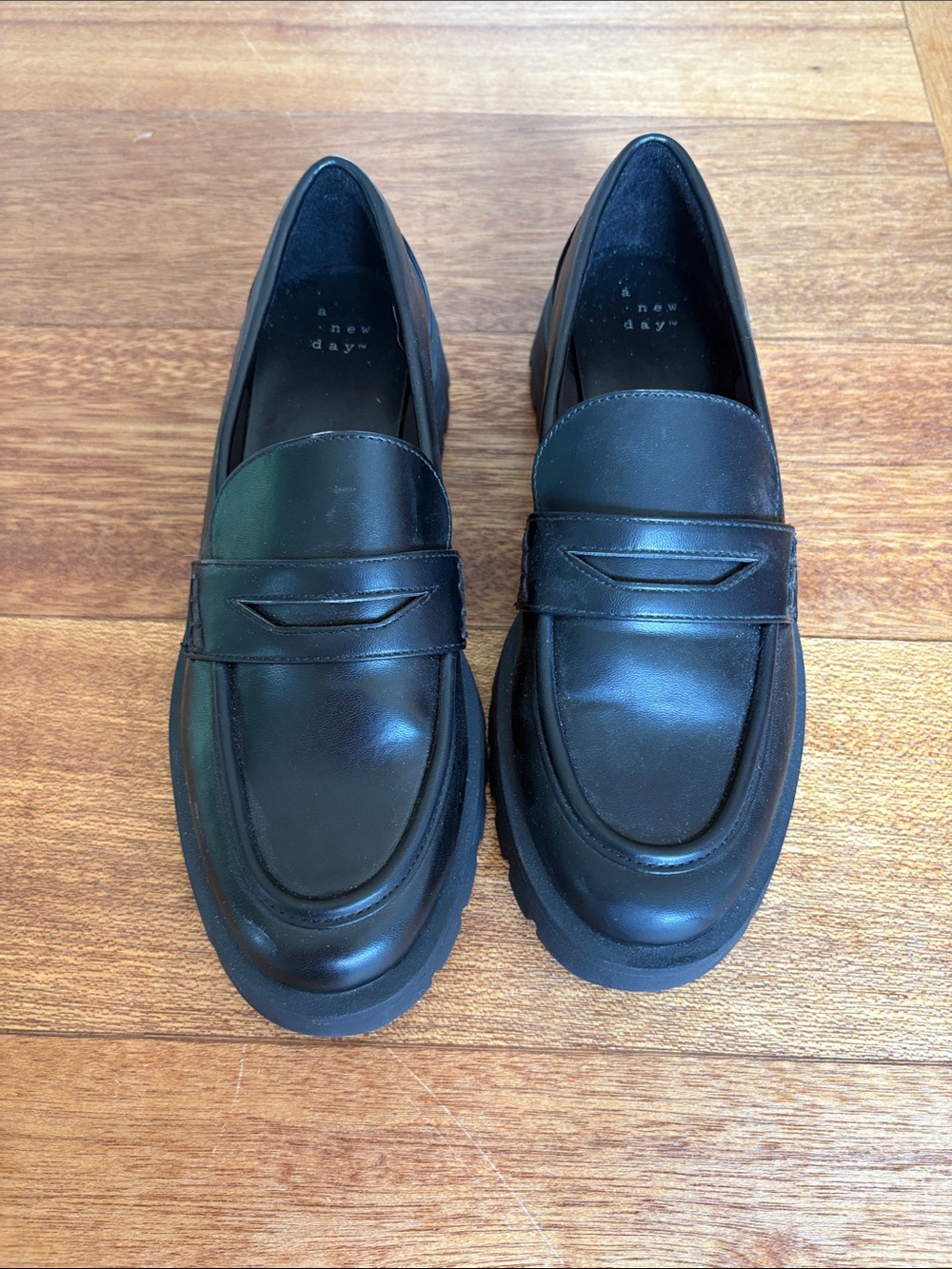 New Day women’s Archie flats